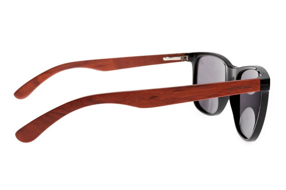 OCULOS UNISSEX CLÁSSICO PRETO OCCL4653