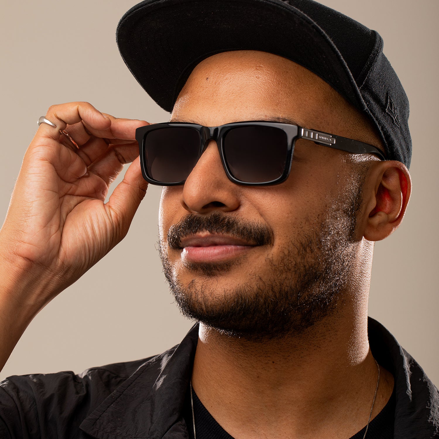 ÓCULOS DE SOL - CARLINHOS MAIA - OCCL4937 2001